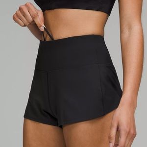 Black Lululemon Speed Up High Rise Lined Short 2.5” Size 4